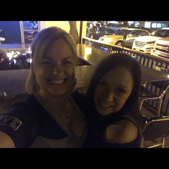 Meet your Posher, Melanie - Picture 1 of 1